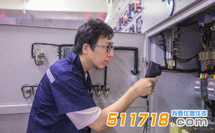 測(cè)溫?zé)嵯駜x.jpg 測(cè)溫?zé)嵯駜x.jpg